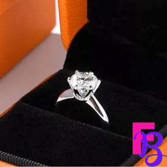*NEW!* 2 CT Classic Solitaire Engagement Ring - Picture 1 of 14